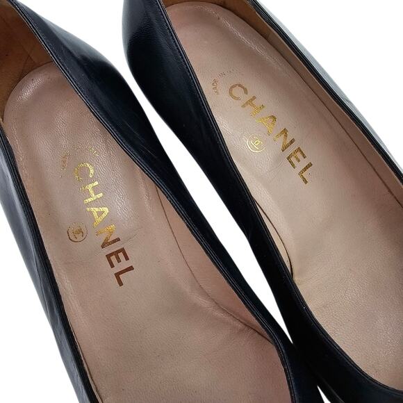 Chanel CC Vintage Kitten Heel Pump Black Leather Pointed Toe Size 37.5 US 6.5 7 - Picture 11 of 12